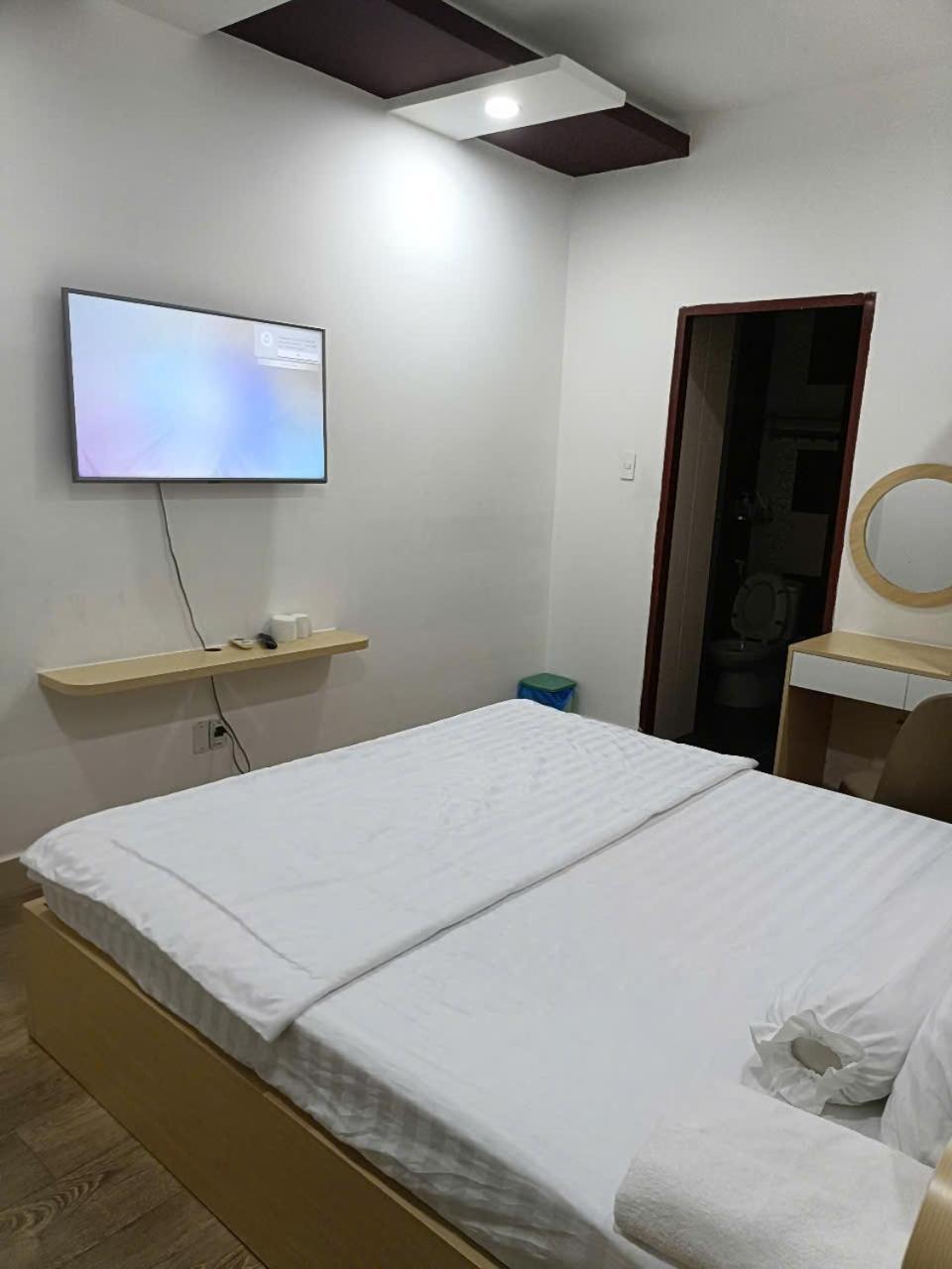 Tuan Viet Hotel