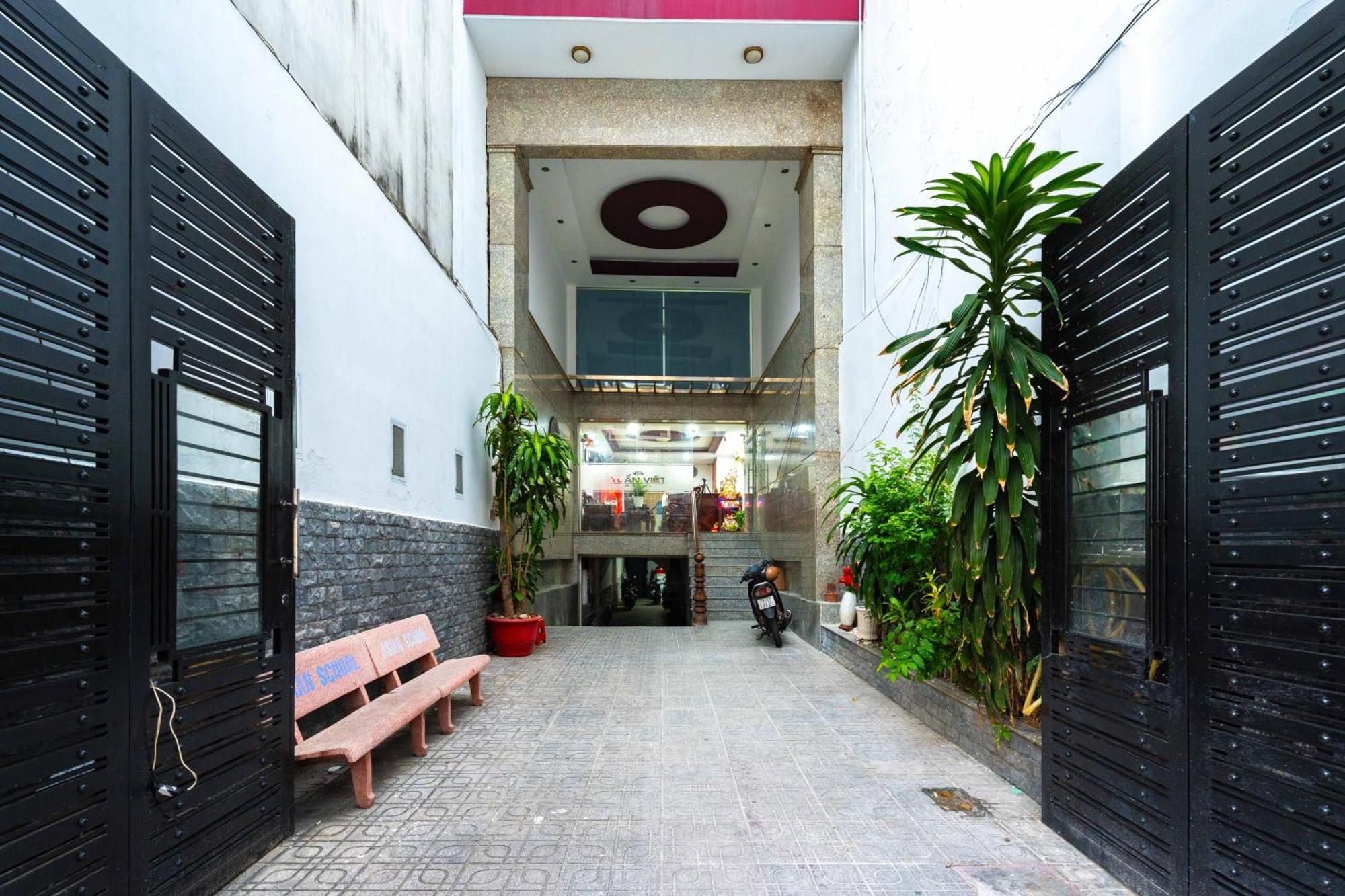 Tuan Viet Hotel